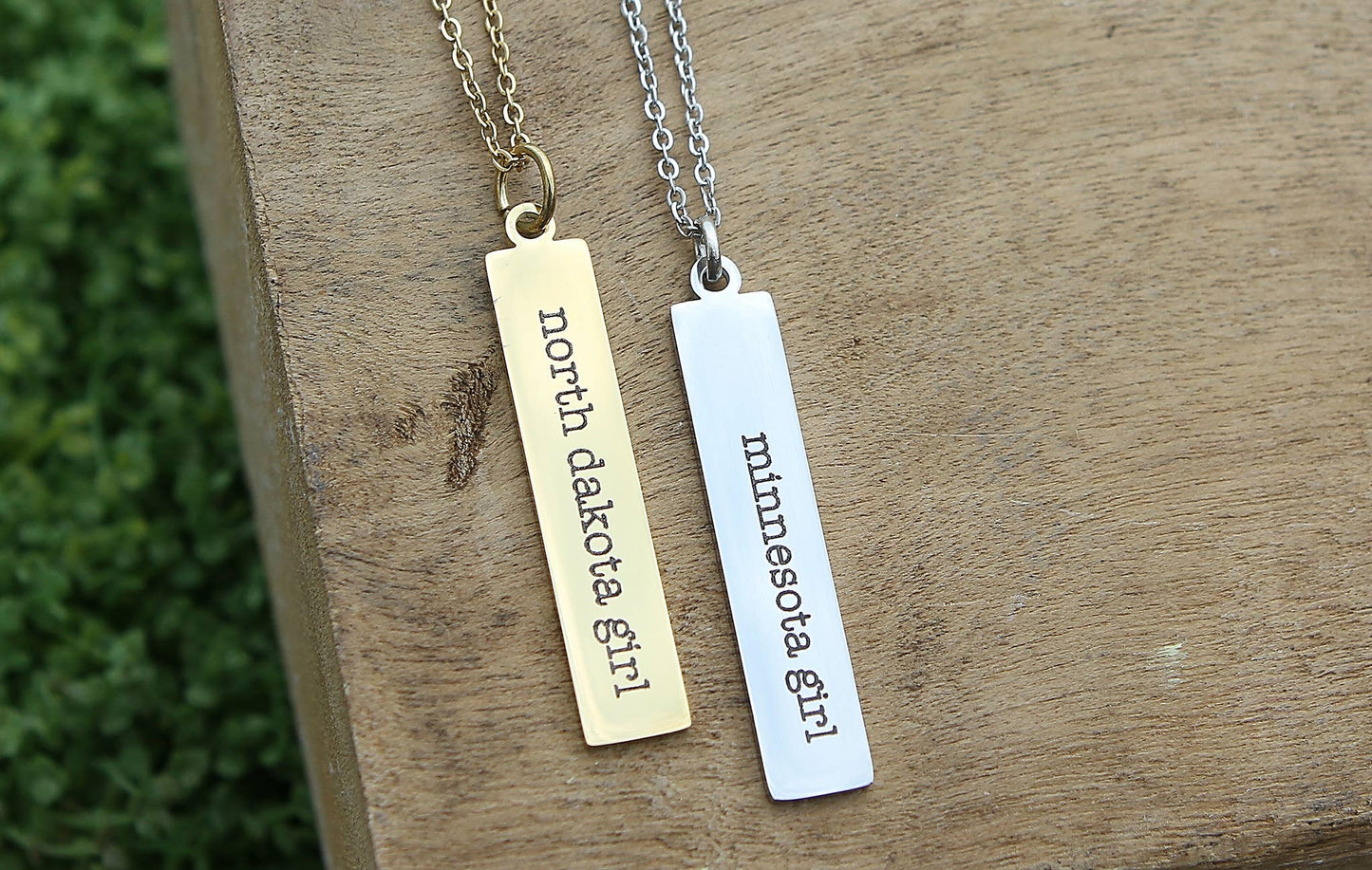Ca Girl Bar Necklace