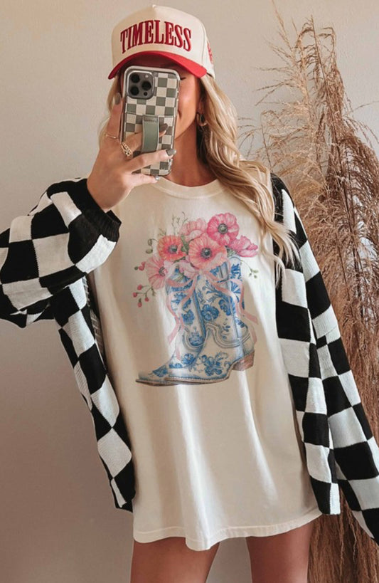 Cowgirl Boots Wild Flower Tee