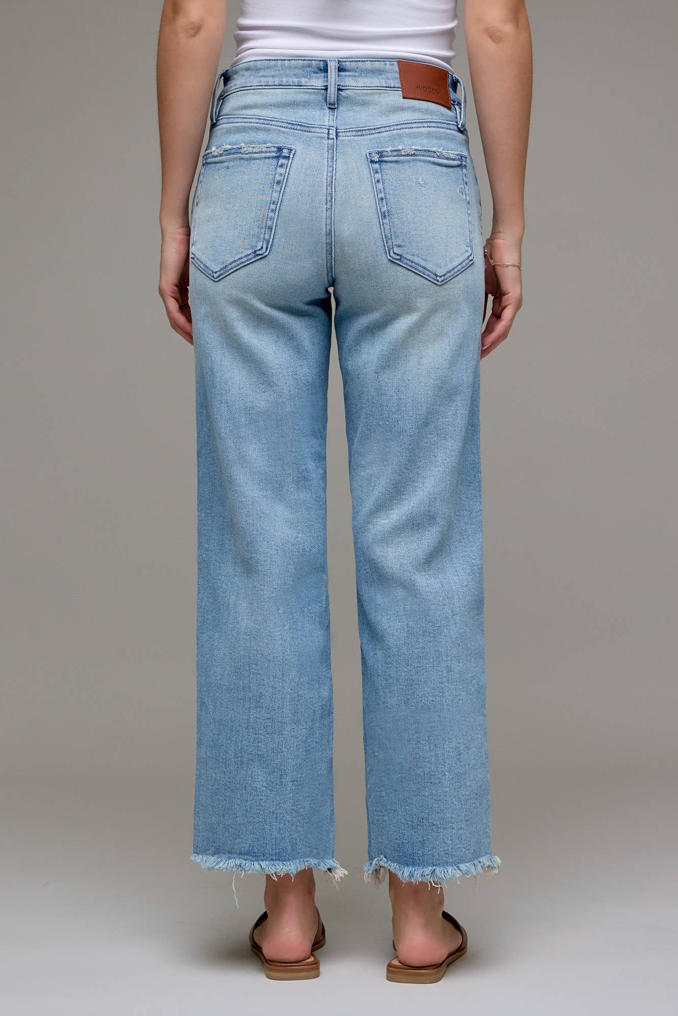 Betsy MR Stretch Crop Jean